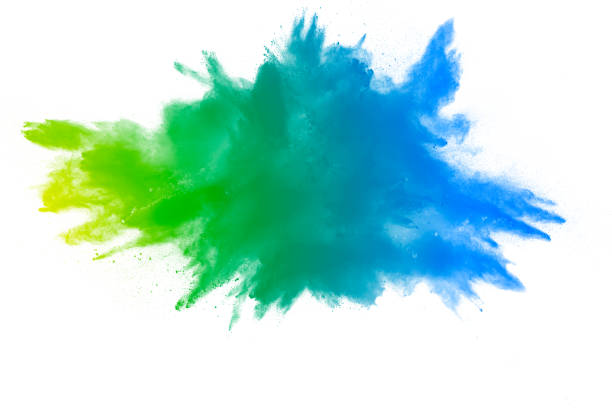 esplosione di polvere verde gialla su sfondo bianco. spruzzo di polvere di colore verde. - sprinkles isolated white multi colored foto e immagini stock