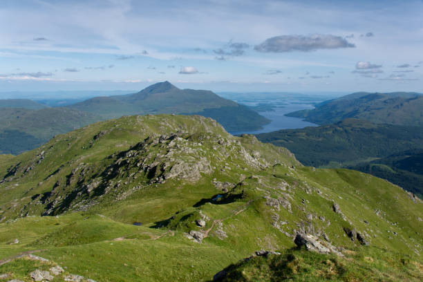 view of loch lomond and ben lomond from ben vorlich - loch lomond loch ben lomond scotland imagens e fotografias de stock