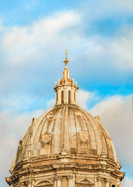 istock Renaissance Dome Church, Rome, Italy 980311134