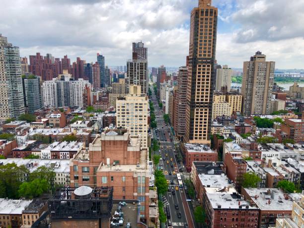 istock View of Manhattan looking south 980357714