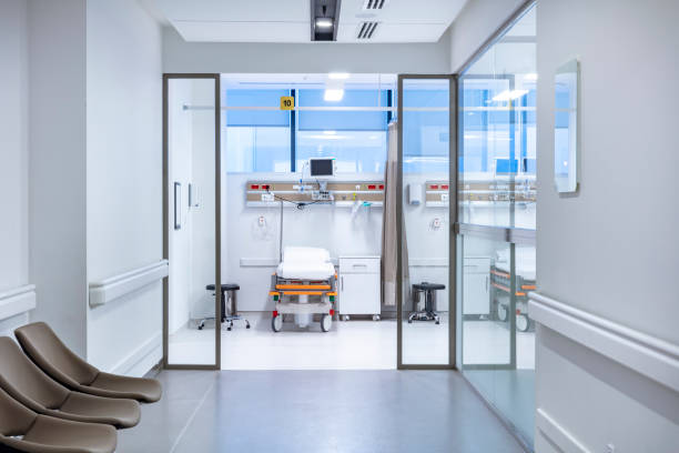 istock Empty emergency room in a hospital 980405776
