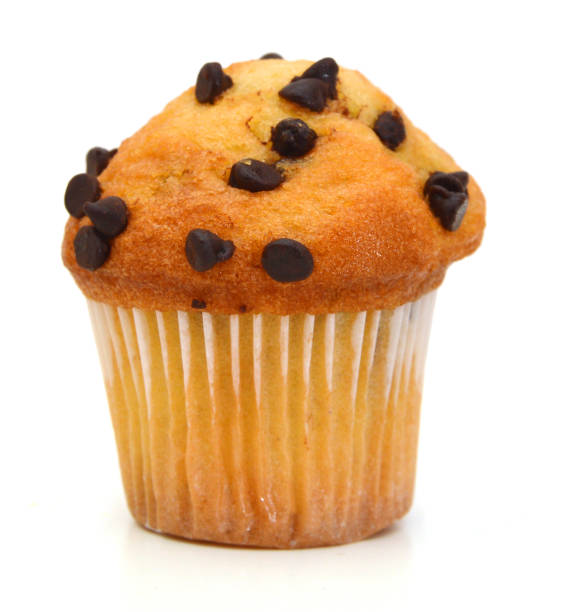 istock Chocolate chip muffin isolated on white background 980411946