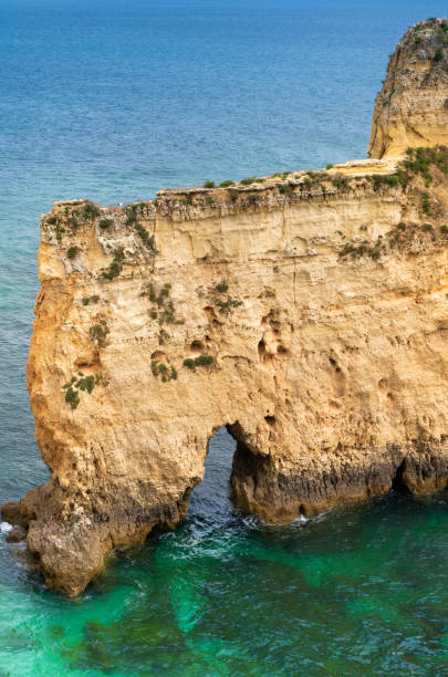 istock ROCKY BEACH IN PORTUGAL 980432402