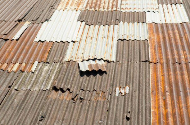 istock Rusty Zinc grunge roof 980622640