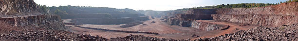 cantera en alemania - rock quarry fotografías e imágenes de stock
