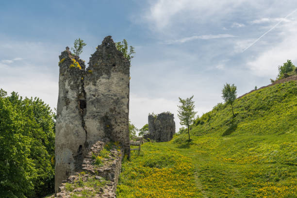 istock Ruins of Saris castle 980748536