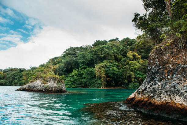 istock Blue lagoon on Jamaica 980803568