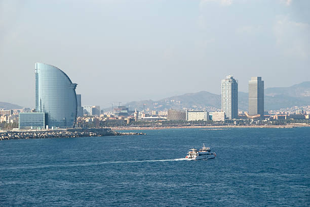 230+ Fotos, Bilder und lizenzfreie Bilder zu Torre Mapfre Fotos iStock