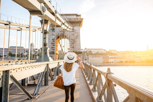 istock Woman traveling in Budapest 980809810