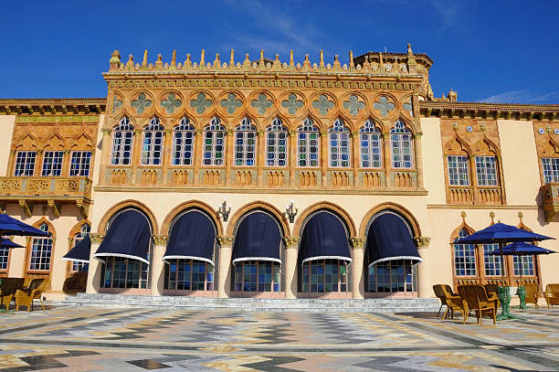 istock Ringling Mansion in Sarasota 98081049