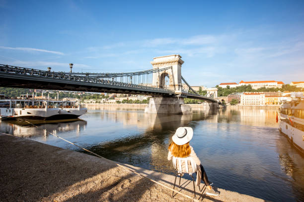 istock Woman traveling in Budapest 980814392