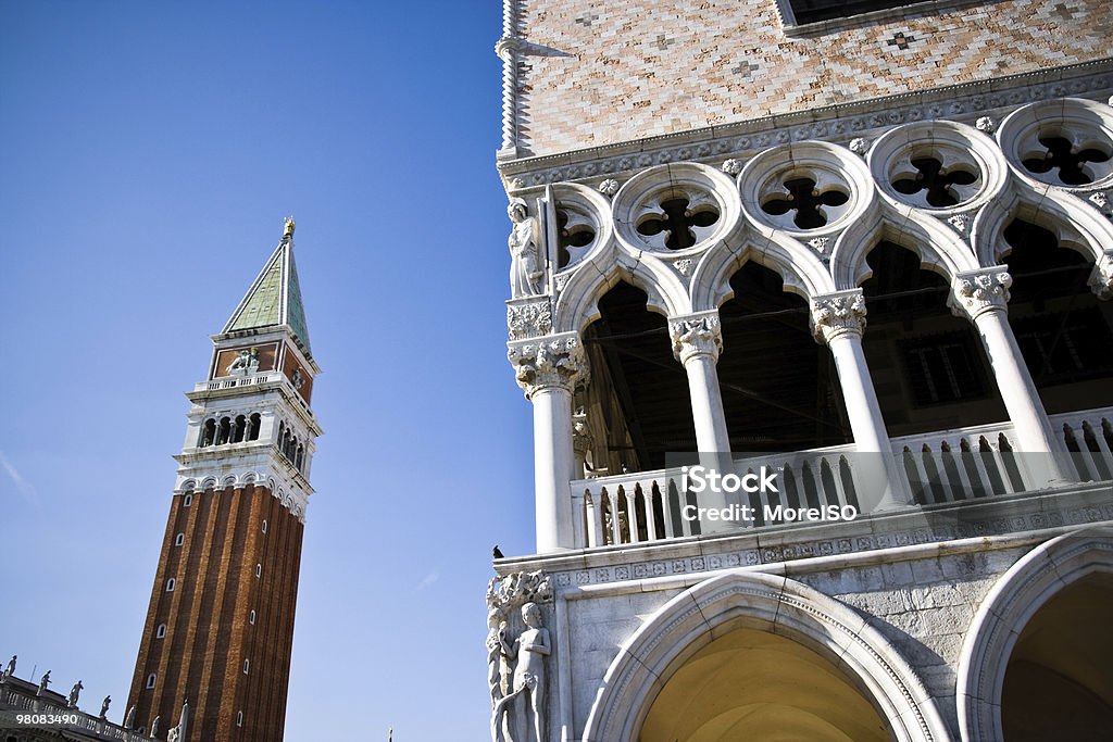 Palais des Doges et le Campanile de Venise - Photo de Antique libre de droits