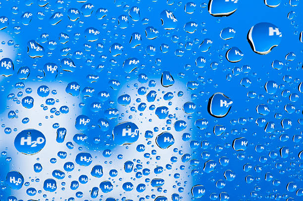 H20 molecules (water droplets)  h20 molecule stock pictures, royalty-free photos & images