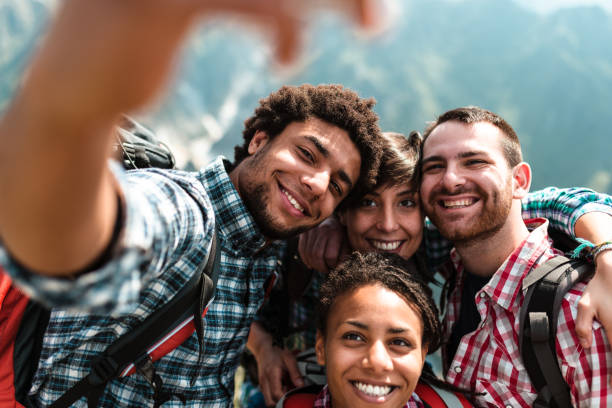 istock friends take a selfie on the mountain 980952618