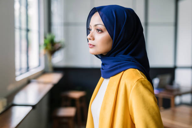 istock Young Muslim Woman With Hijab 981058356