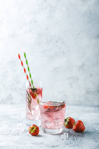 istock Strawberry and rosemary drink 981073036