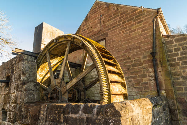 istock Vintage overshot water wheel. 981117188