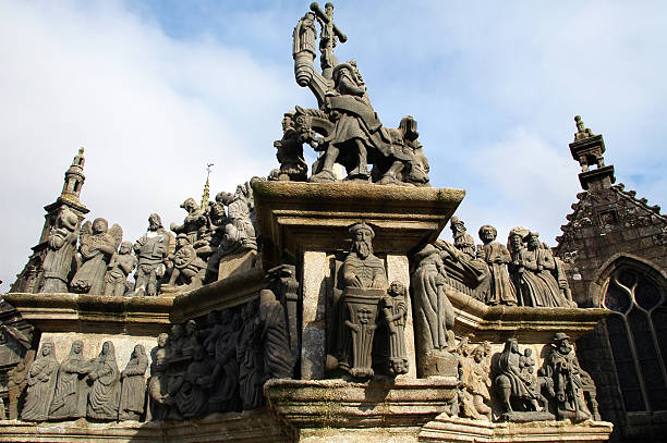 istock Guimiliau (Brittany, France) - Calvary 98117711