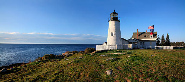 leuchtturm pemaquid point lighthouse - pemaquid peninsula lighthouse maine pemaquid point stock-fotos und bilder