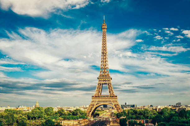 istock Eiffel tower in Paris,France 981340046