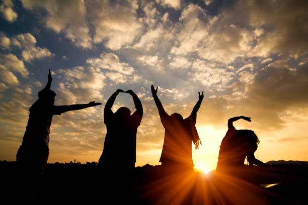istock Silhouette of people Group Success 981372492