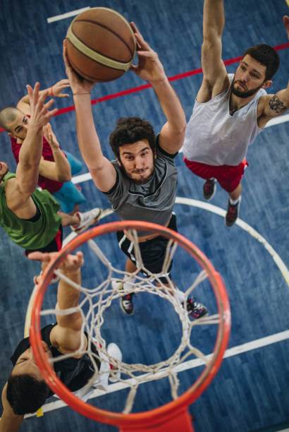 istock Slam dunk on a basketball court! 981416172
