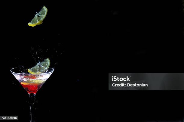 Cocktaildrop Stockfoto und mehr Bilder von Alkoholisches Getränk - Alkoholisches Getränk, Cocktail, Einen Toast ausbringen