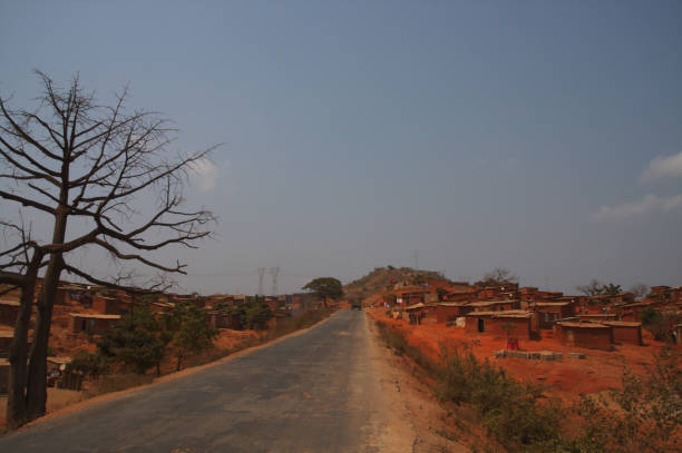istock Rural Angolan community with adobe housing 981595298