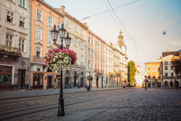 istock lantern on Market square in Lviv, Ukraine 981616188