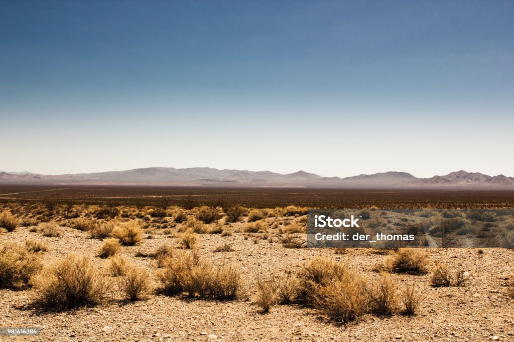 Valle de la muerte de Menschenleer en der Wüste - Foto de stock de Desierto libre de derechos