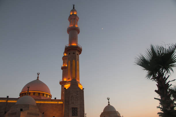 istock Al - Husaynah Mosque in Gaza Port 981626572