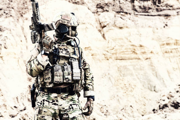 istock Elite fighter of special forces ready for battle 981633962