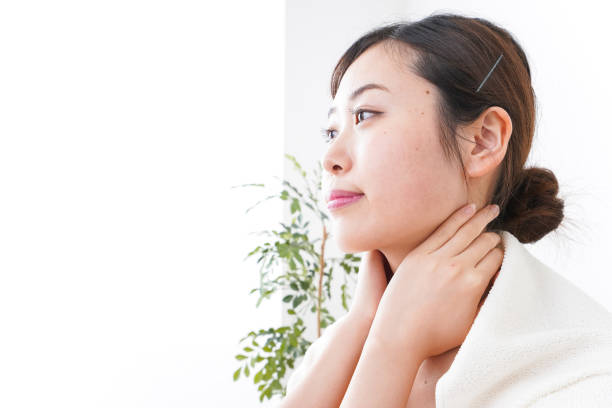 istock Woman skin care 981670608