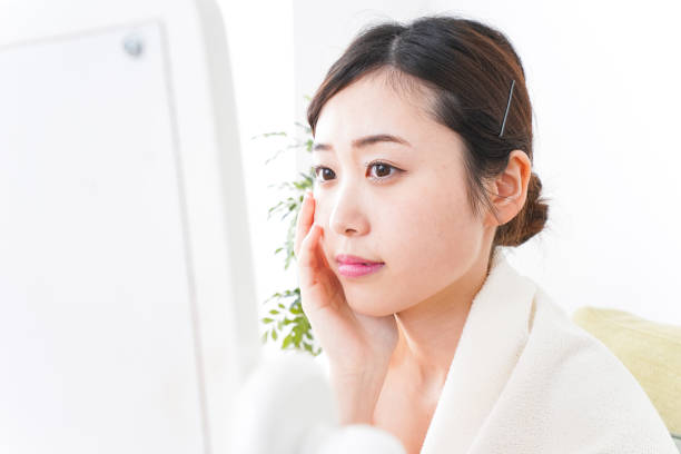 istock Woman skin care 981674480