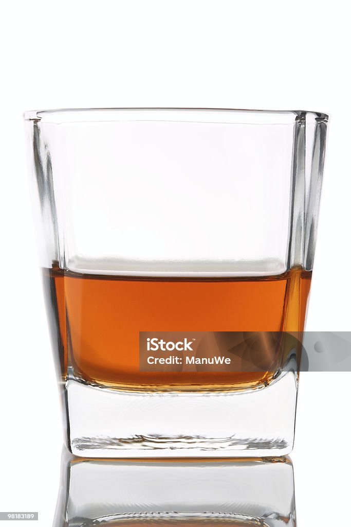 Whisky vidrio sin hielo - Foto de stock de Bebida libre de derechos