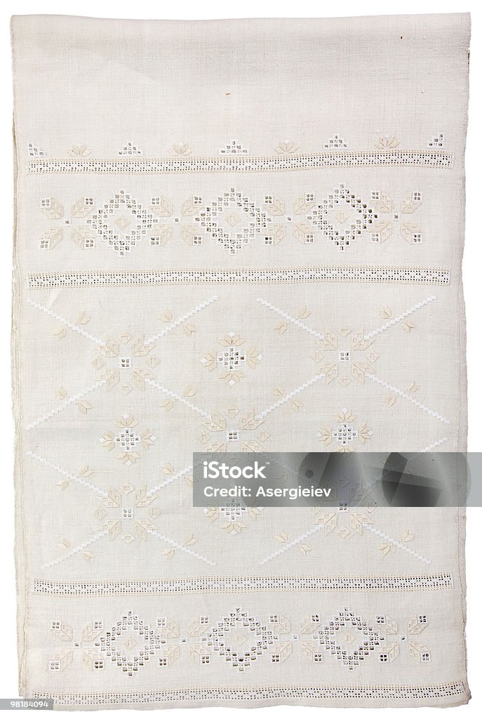 Старый вышивкой на простой ткани - Стоковые фото Аборигенная культура роялти-фри