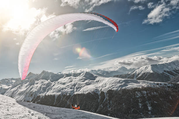 istock Paragliding in Davos, Switzerland 981902620