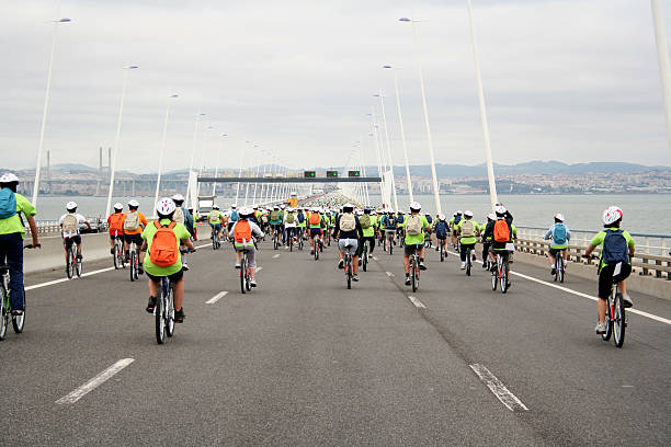 istock bike tour 98200247