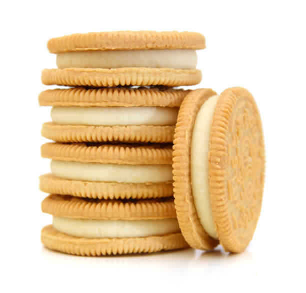 istock A neat stack of vanilla sandwich cookies 982014502