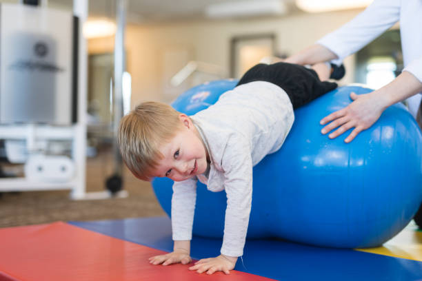 istock Young patient at a physiotherapy clinic 982045654