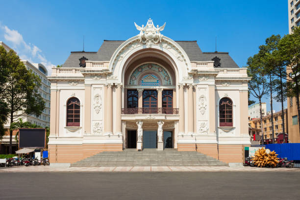 teatro municipal, ho chi minh - opera house opera stage theater european culture fotografías e imágenes de stock