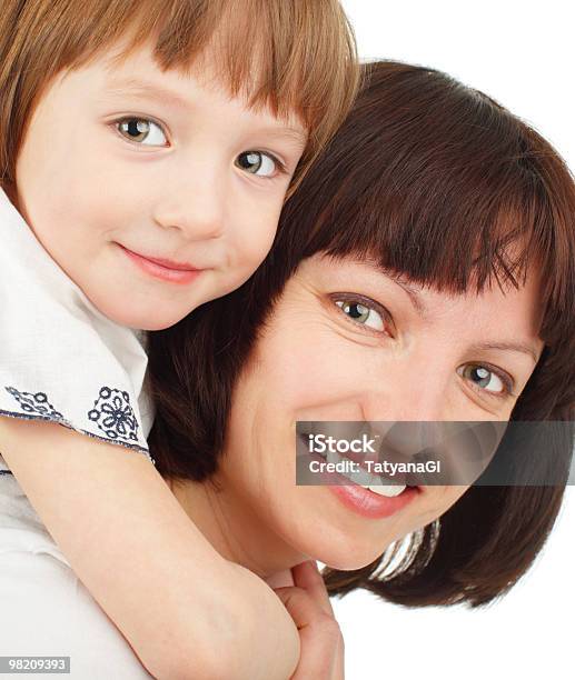 Mãe Com Filha - Fotografias de stock e mais imagens de Abraçar - Abraçar, Adulto, Bebé