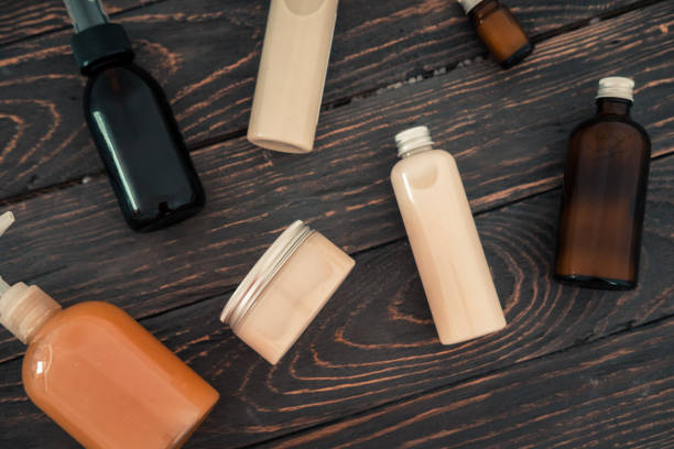 istock Bottles with spa cosmetic products flatlay 982124448