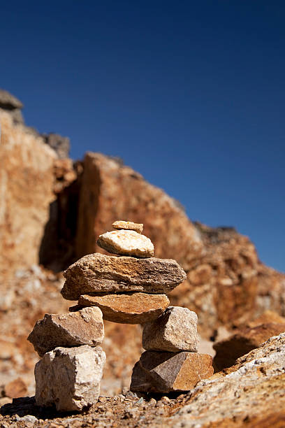 inukshuk  inukshuk whistler cairn mountain stock pictures, royalty-free photos & images