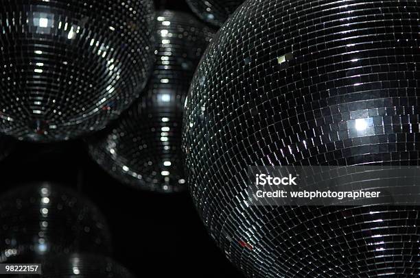 Foto de Bolas De Discoteca e mais fotos de stock de Globo Espelhado - Globo Espelhado, Plano de Fundo, Rodar