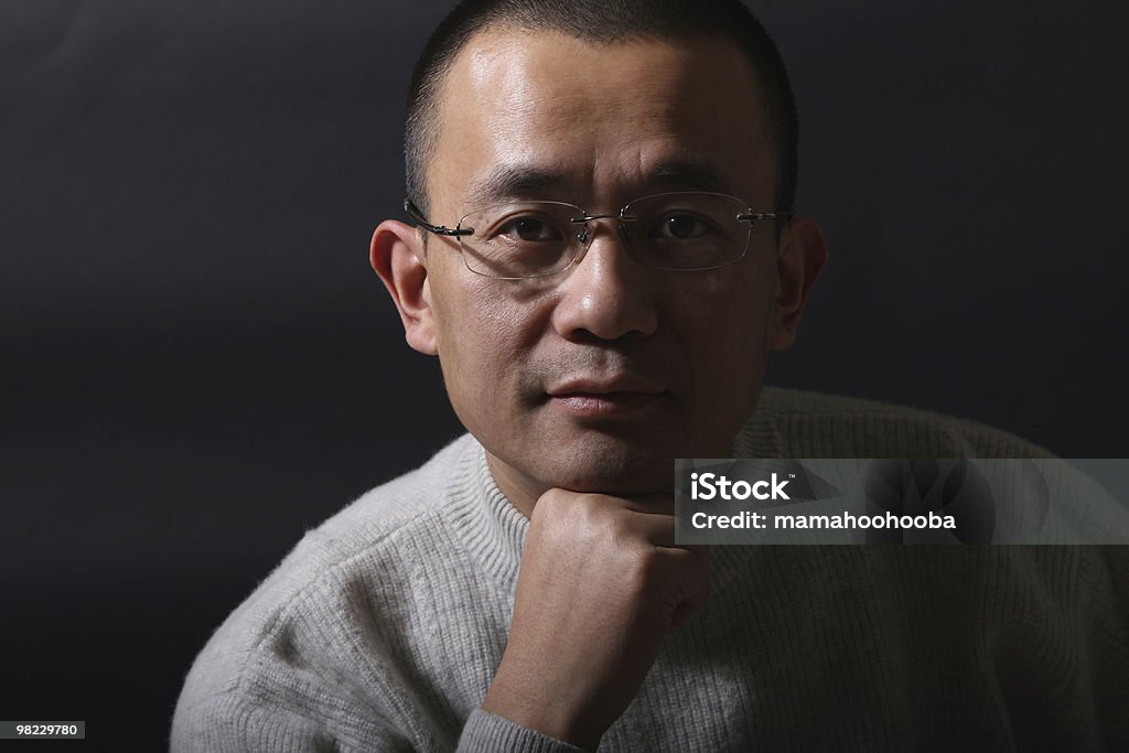 Ritratto di uomo asiatico - Foto stock royalty-free di 30-34 anni