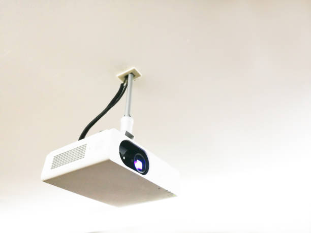 istock projector in meeting room 982365468