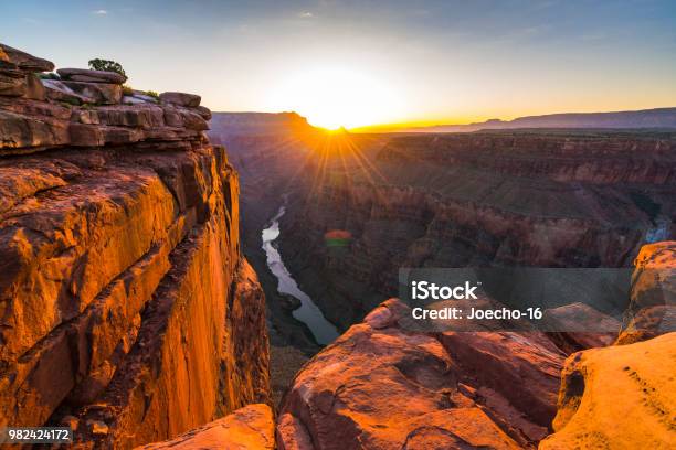 Scenic View Of Toroweap Overlook At Sunrise In North Rim Grand Canyon National Parkarizonausa Stock Photo - Download Image Now