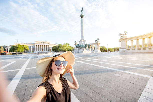 istock Woman traveling in Budapest 982450174