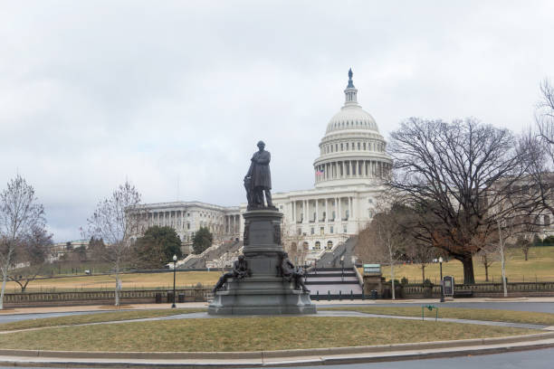 istock Monument to President James A. Garfield 982600368